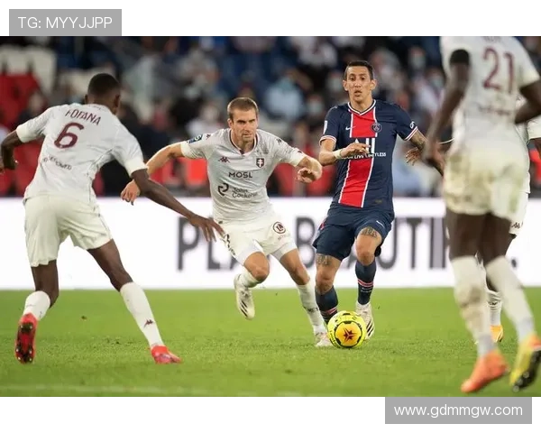 梅斯俱乐部:探寻法国足球历史与未来发展的独特魅力 梅斯俱乐部:探寻法国足球历史与未来发展的独特魅力