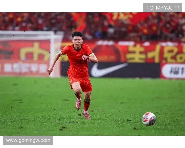 国足备战世界杯预选赛迎关键之战 踢稳心态全力争胜力争出线