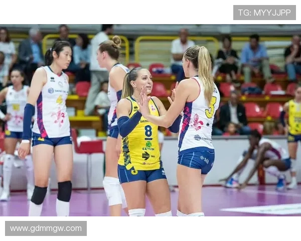 意甲决赛：斯坎迪奇瞄准冠军梦