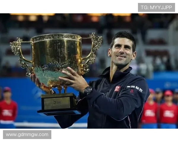 德约科维奇再创辉煌强势夺冠新星崛起网坛格局或将迎来新变化 德约科维奇再创辉煌强势夺冠新星崛起网坛格局或将迎来新变化