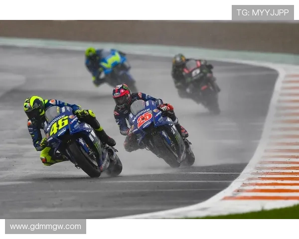 MotoGP新赛季前瞻：顶尖车手备战激烈对决，谁将夺得年度总冠军