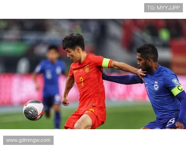 中国足球队新帅上任首战告捷 球迷期待重回世界杯舞台