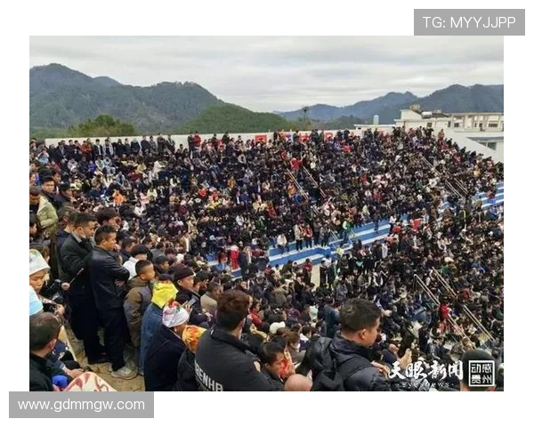 年终总决赛激战正酣各路劲旅鏖战赛场争夺巅峰荣耀焦点之夜盛况集