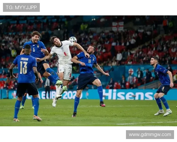 百年奥尔德姆俱乐部的兴衰历程与英格兰足球记忆