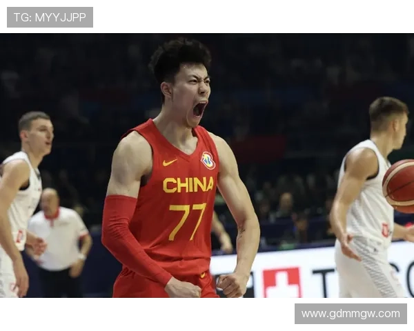 篮球世界杯：中国队逆袭晋级四强，战胜强敌展现硬实力